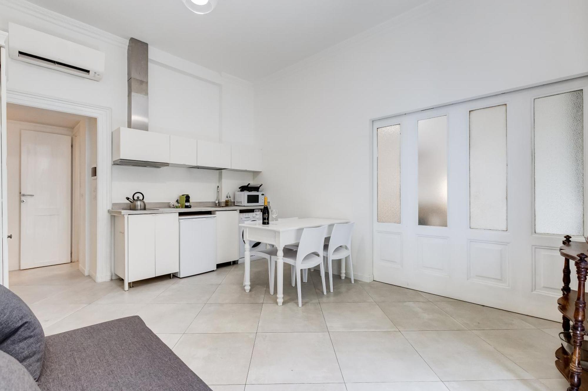 Apartamento Bdc Alpha & Omega In Monti District With 2bath