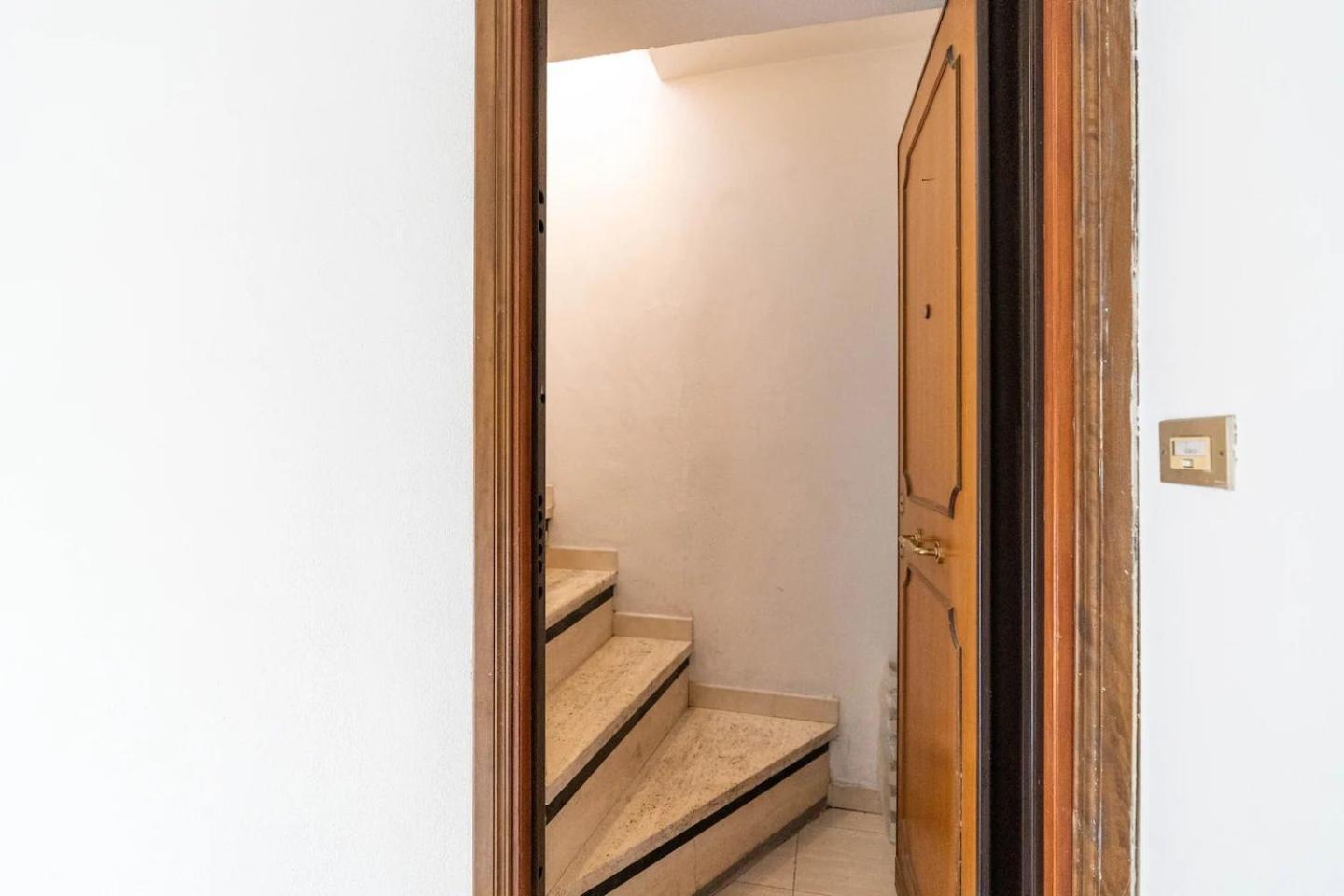 15 Min From Piazza Venezia Skyline Sanctuary In Trastevere Roma