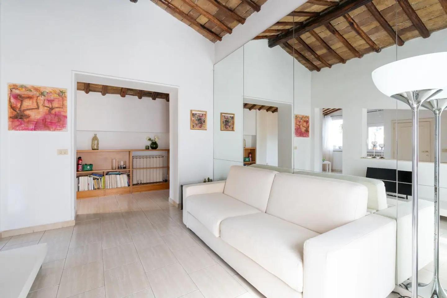 15 Min From Piazza Venezia Skyline Sanctuary In Trastevere Appartamento