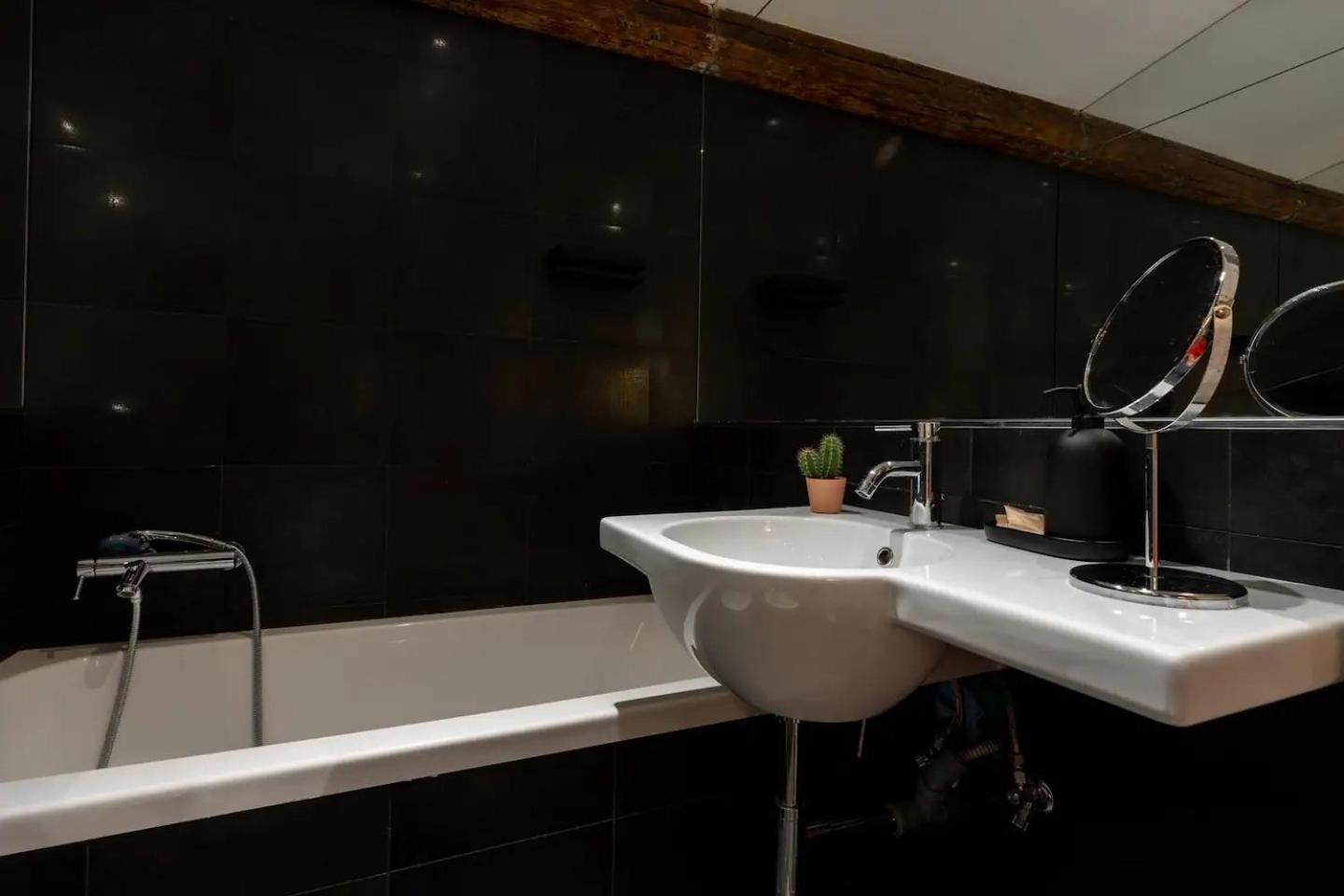 Appartamento 15 Min From Piazza Venezia Skyline Sanctuary In Trastevere