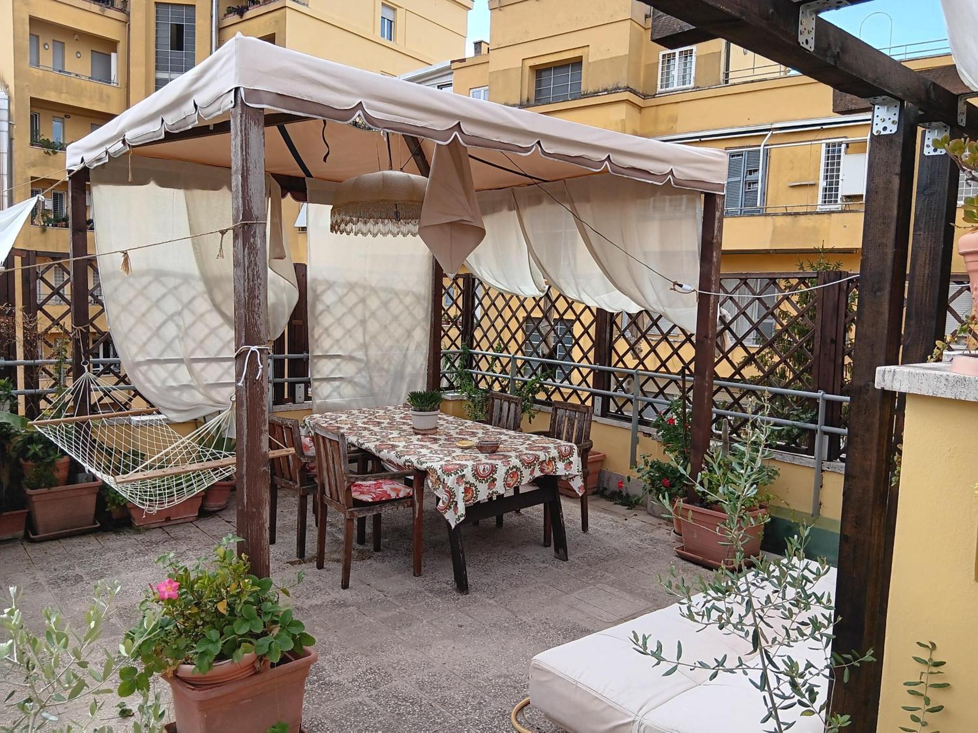 A Casa Di Claudio In Centro Leilighet