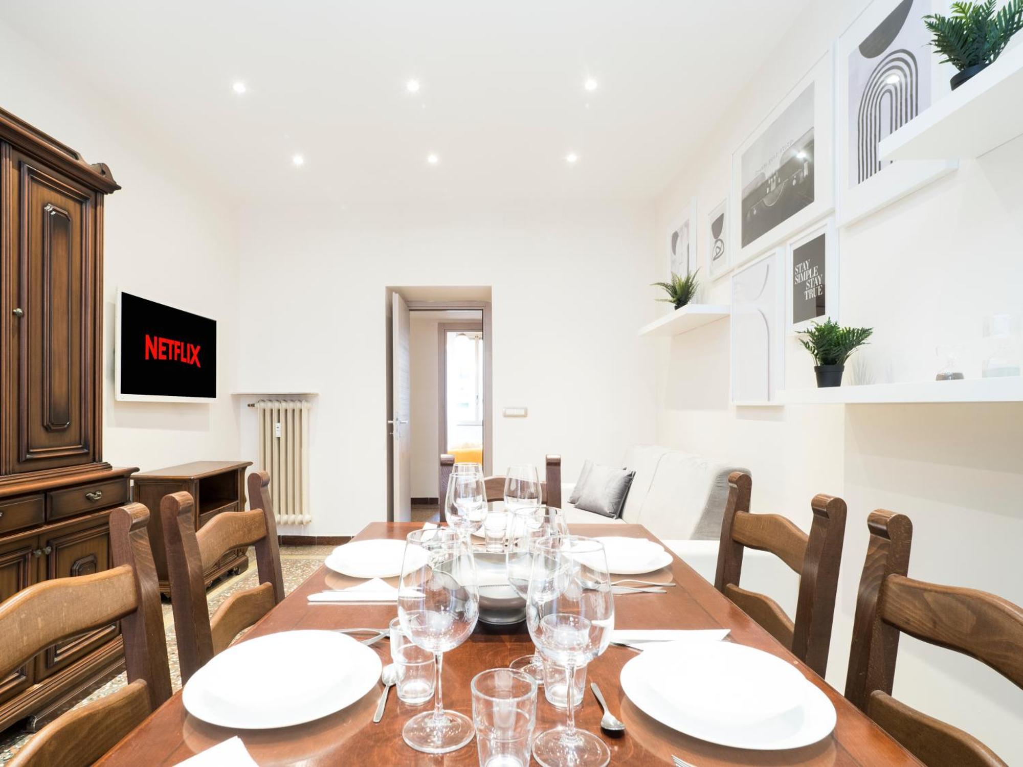 {colosseum 10 Minutes} Netflix & Free Wi-fi Appartamento Roma