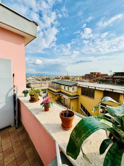 Penthouse Con Terrazzo Vista A Monteverde Appartamento