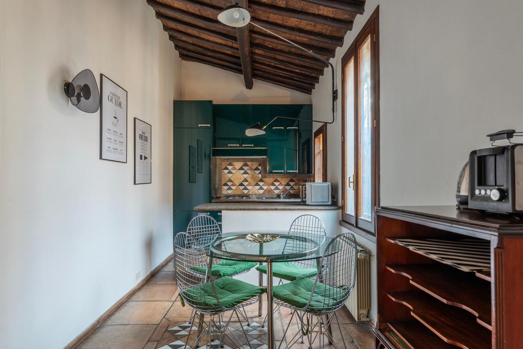 Cozy Trevi Romance Apartment Rom