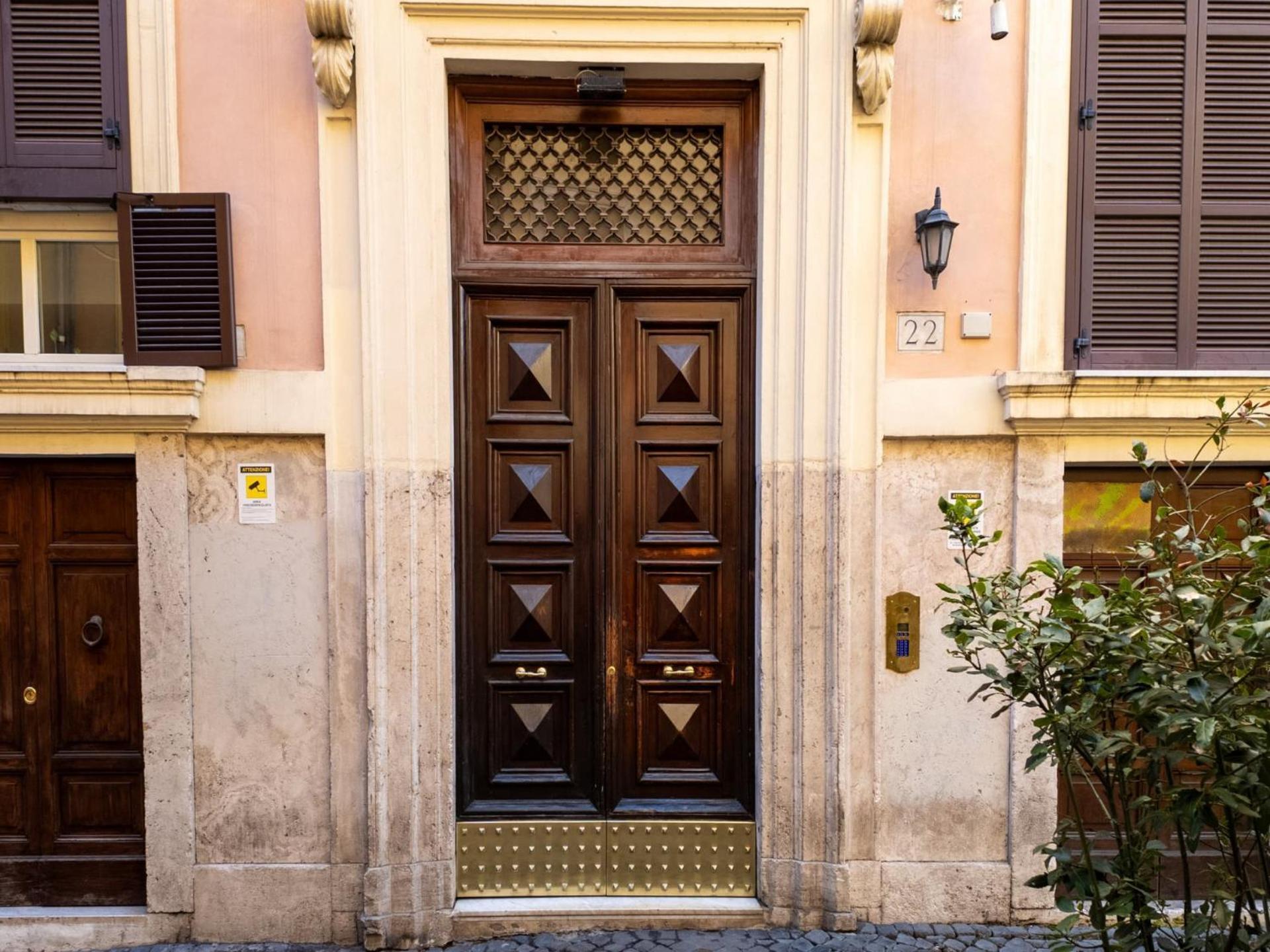The Rent - Colorful Loft In Trastevere Area Apartamento