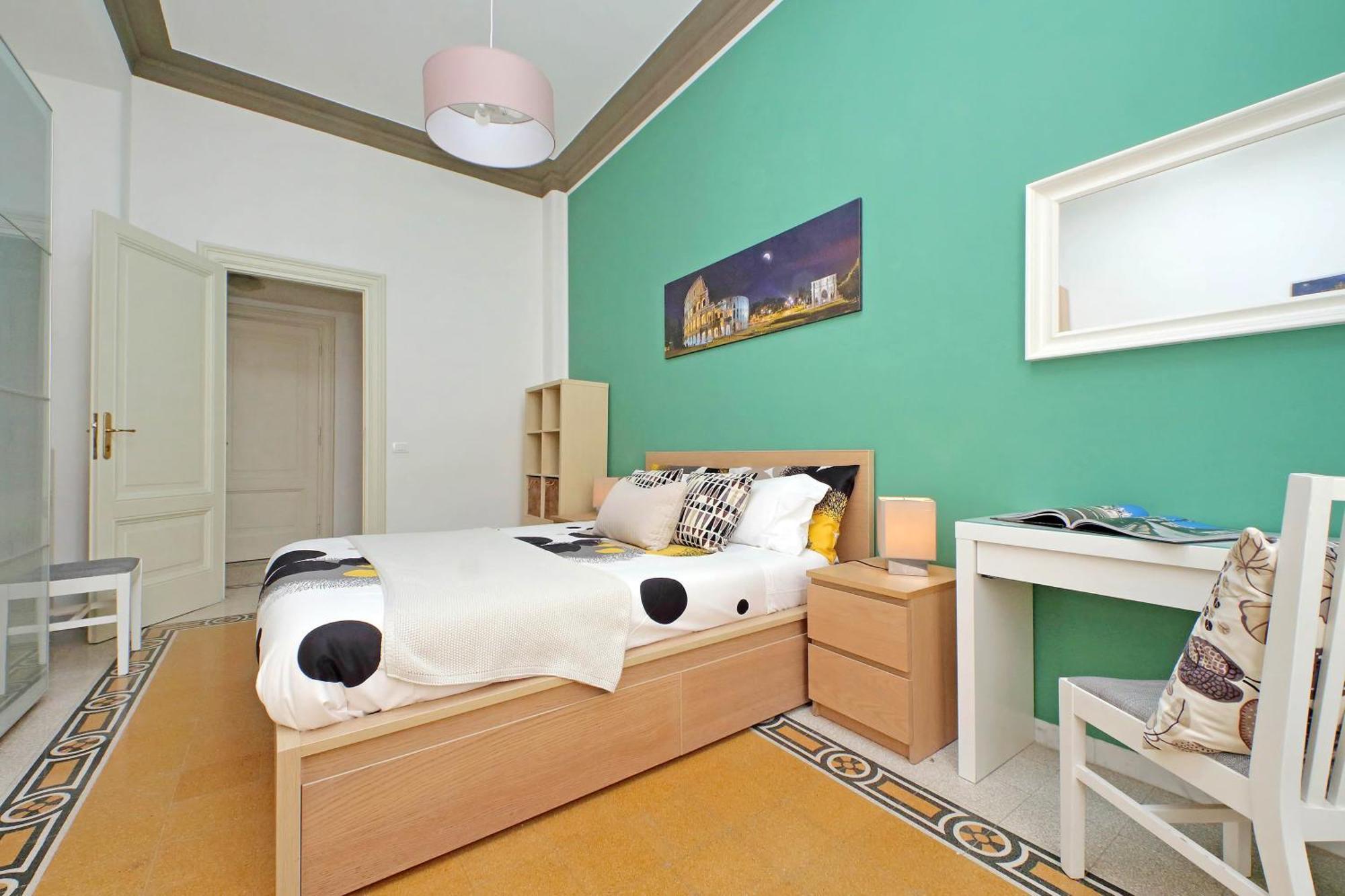 Casa Giuliana -3br 2bath Flat, 116 M2 On One Level, 2nd Floor With Lift, High Comfort, Quite, Chic, Doorman, 600 Meters From Vatican Museums And Ottaviano Metro, Plenty Of District Facilities, Welcome Drinks & Local Guide, 24 Hour 4 Language Su * Roma