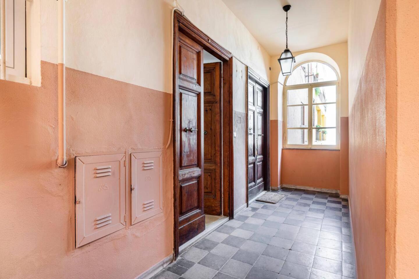 Grande E Storico Ai Musei Vaticani Apartamento Roma
