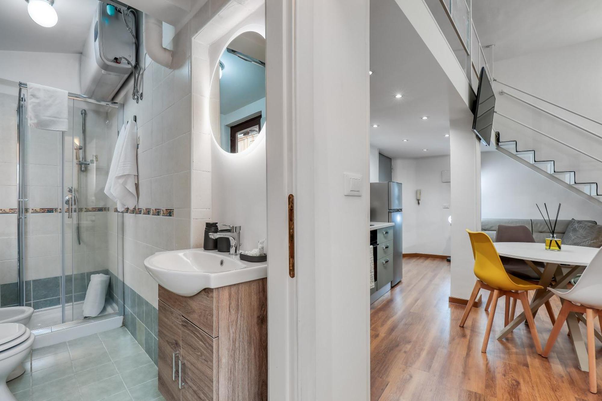 Atrhome Essential Loft Canova Apartamento