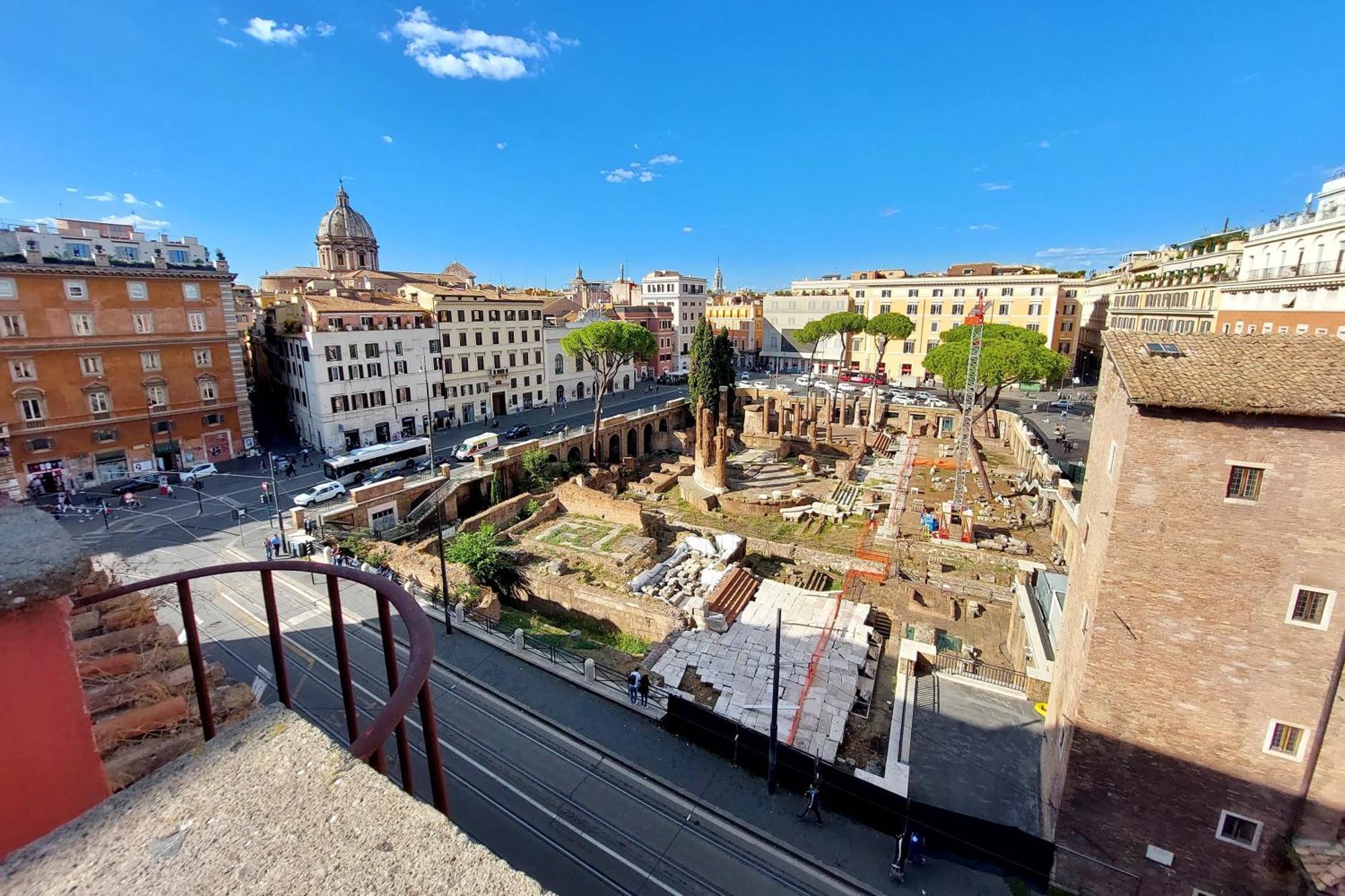 Torre Argentina Apartment
