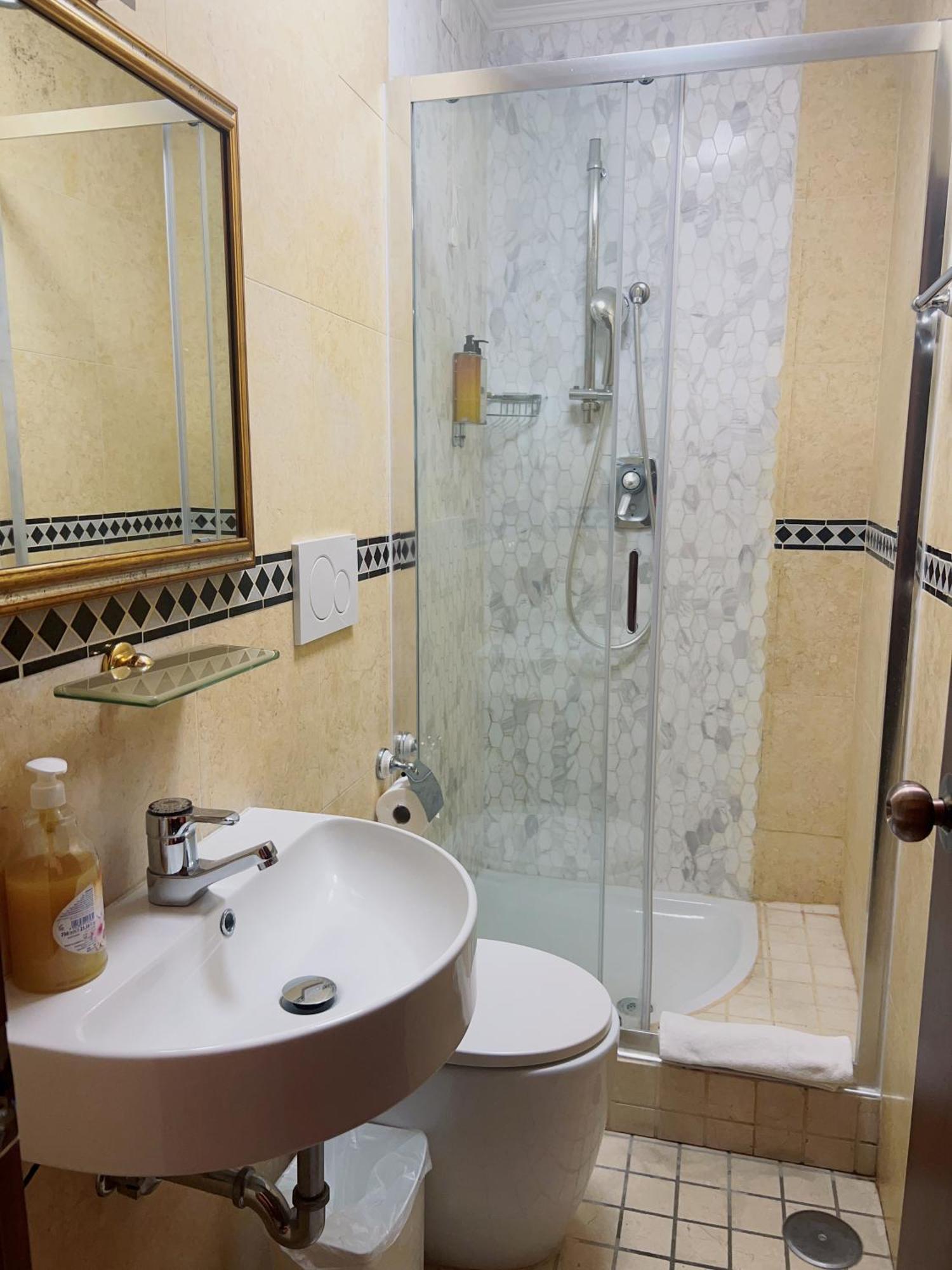Romafullhouse Guest house Rome