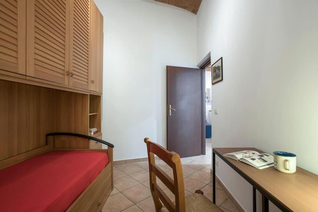Castro Pretorio Cozy Appartamento