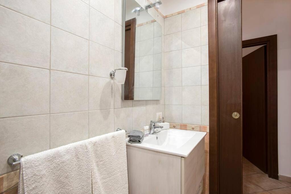 Appartamento Castro Pretorio Cozy *