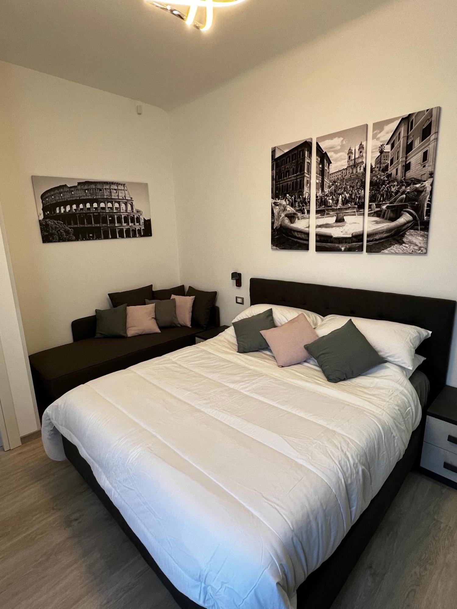 Love4rome Guest house *