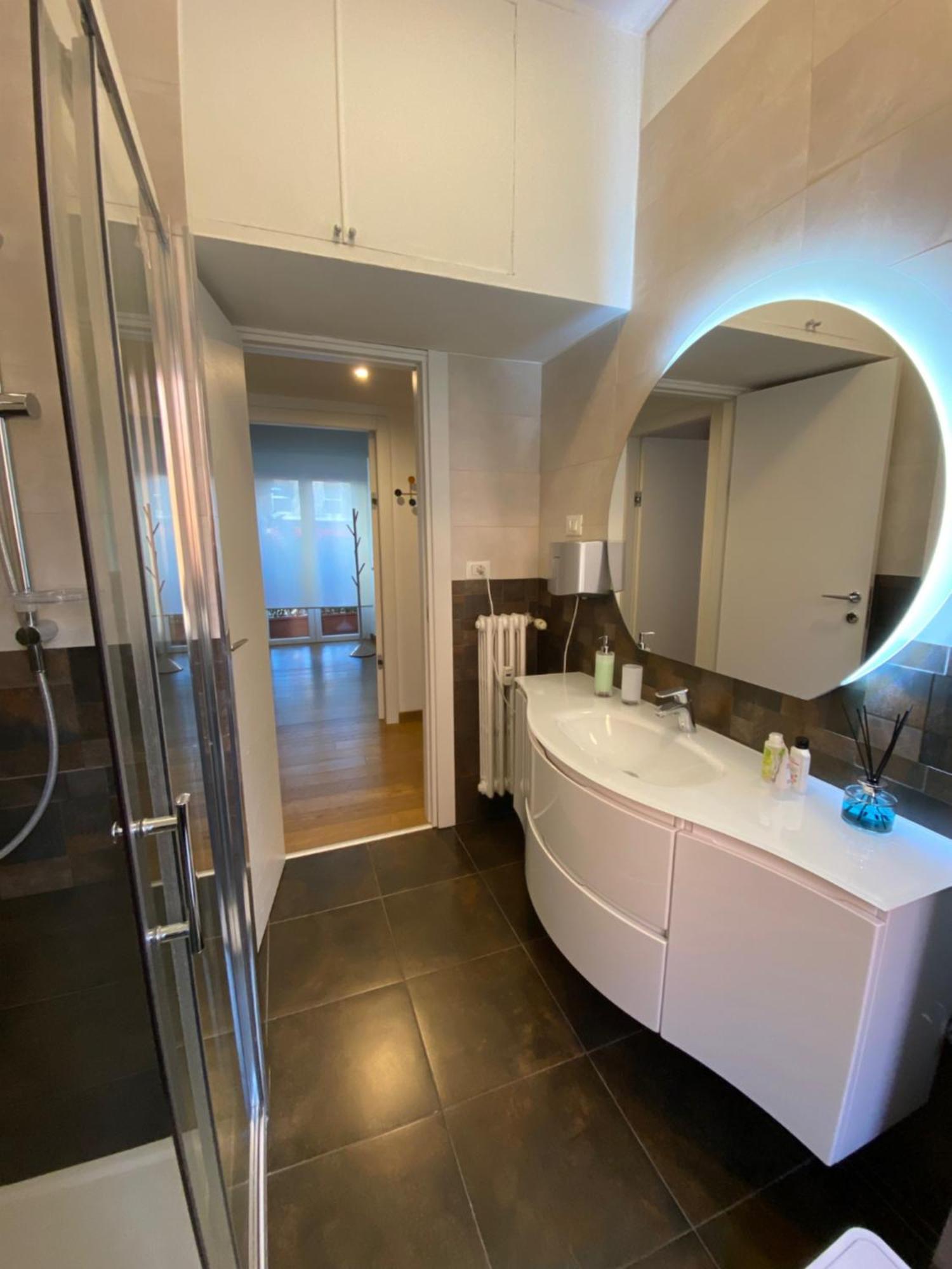 Pattoluxurysuite A Quartiere Trieste - Vicino Metro B1 Apartamento