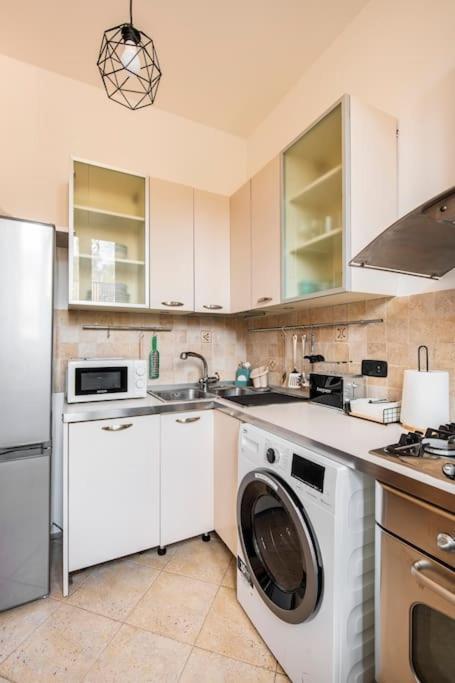 Apartamento Con Giardino Privato *