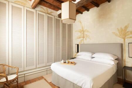 Scala Enchanting Apartment Rome