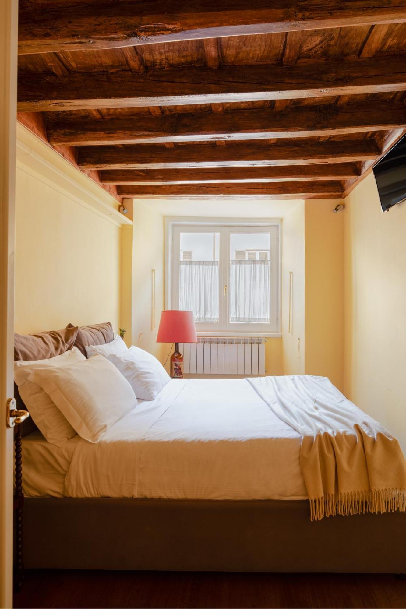 Yoursuiterome Apartamento *