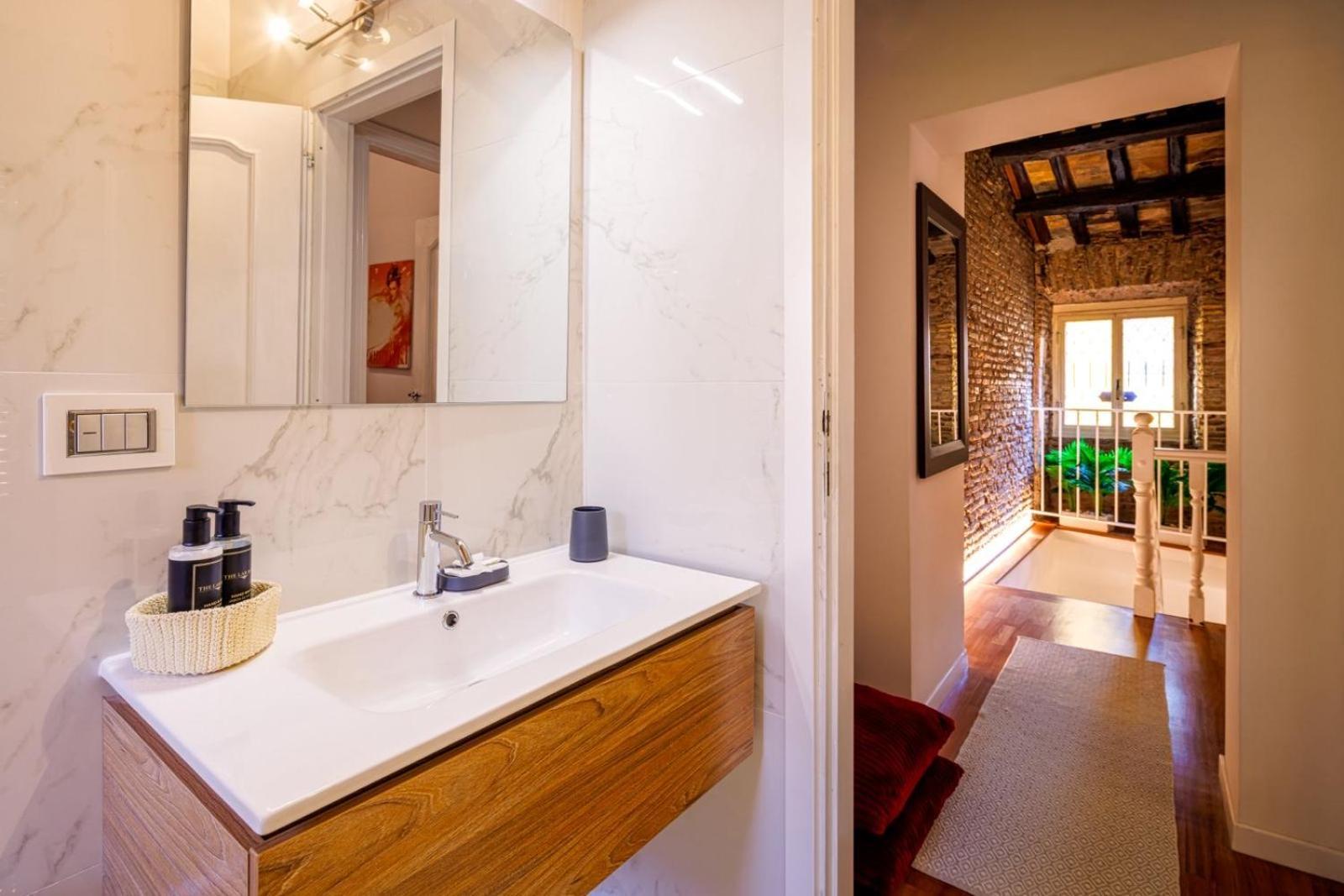 Holiday home Romanticasa Trastevere Rome