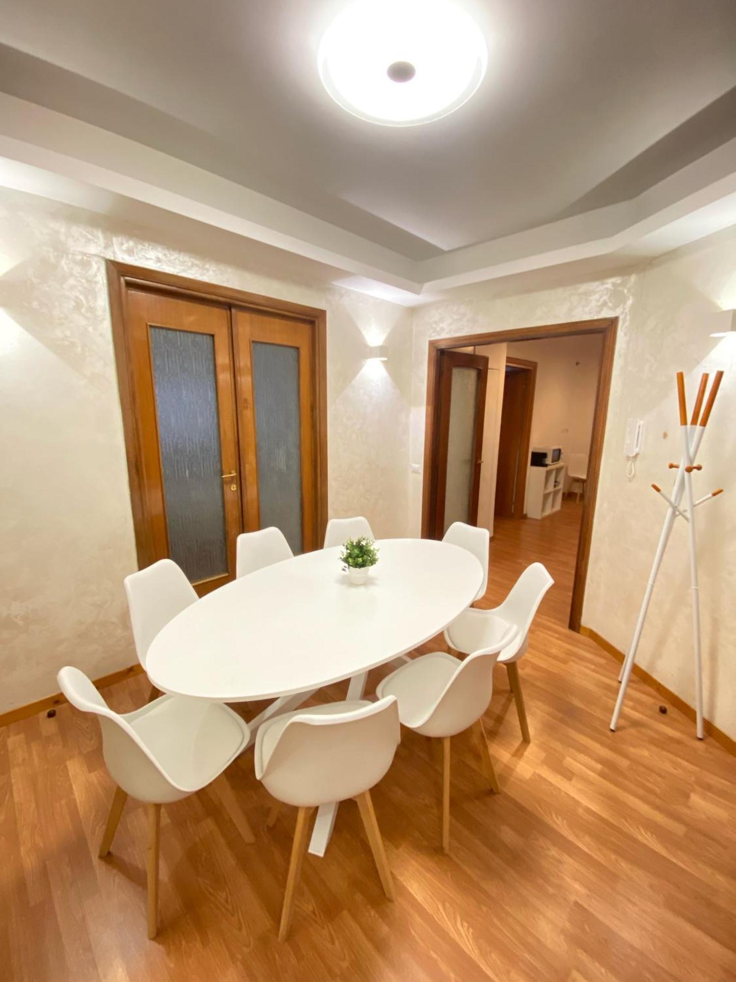 Appartamento Casa Relax 120 Mq Con Terrazza E Metro Roma