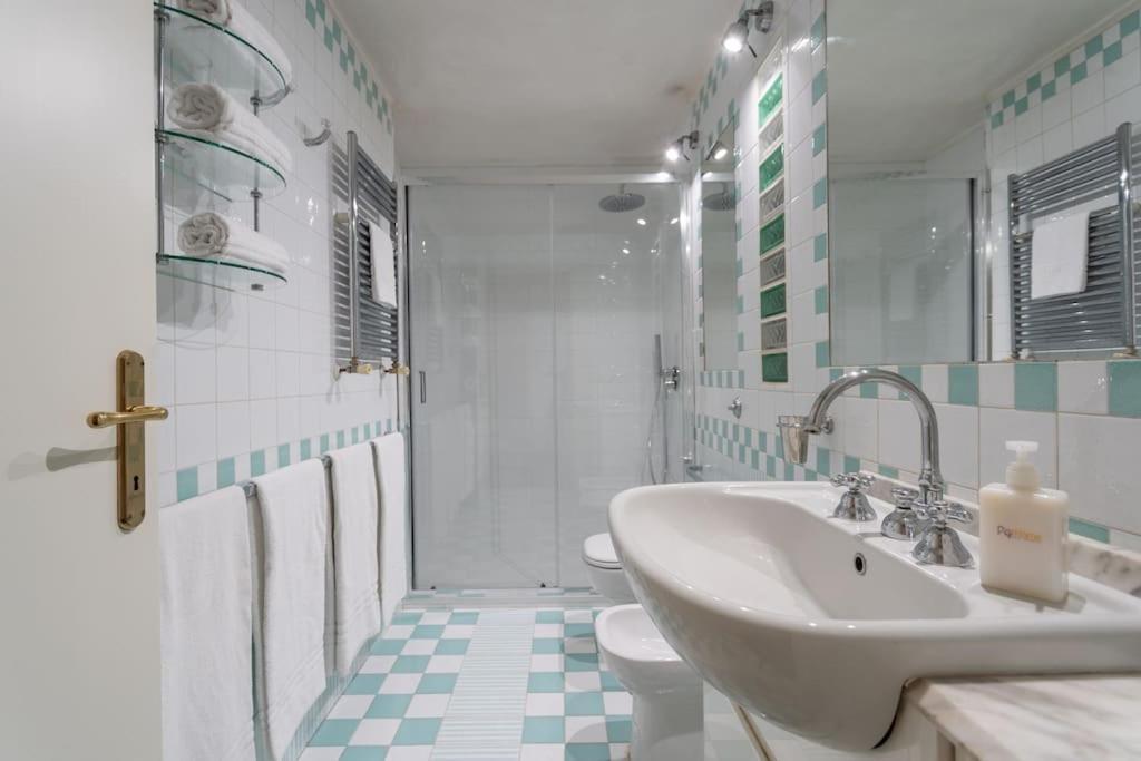 Apartment Pgrhome Barberini Rome