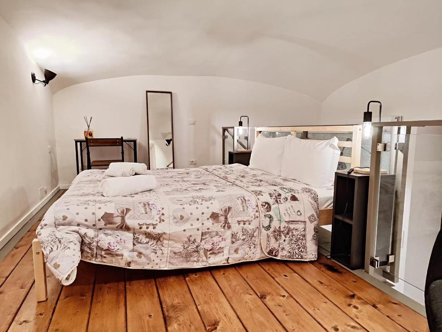 Apartamento Testaccio Industrial Loft