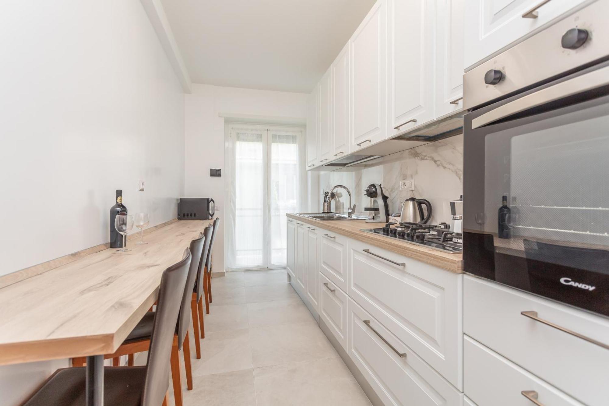 2-bedroom Retreat Near Metro & Parks * Roma