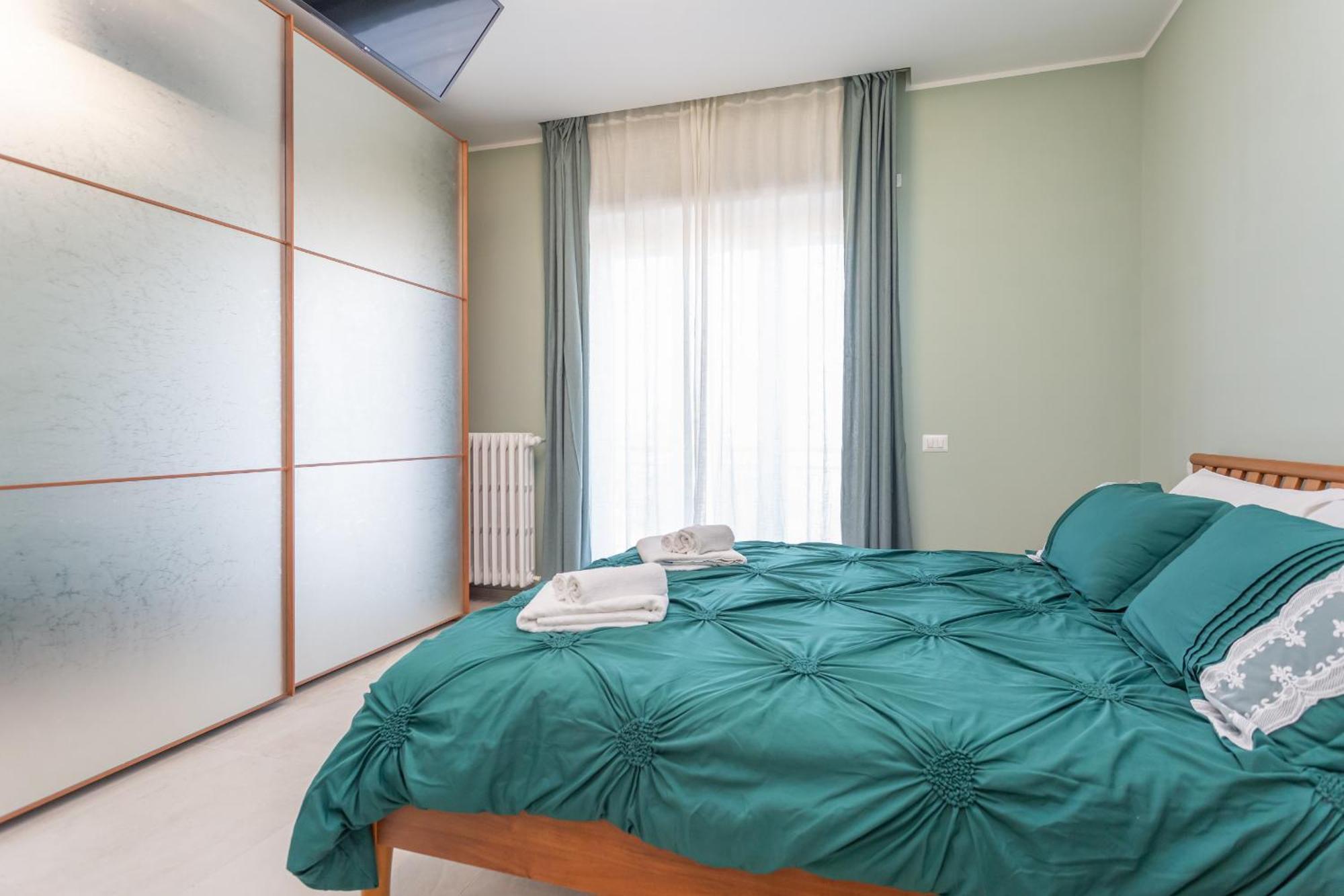 Apartamento 2-bedroom Retreat Near Metro & Parks *