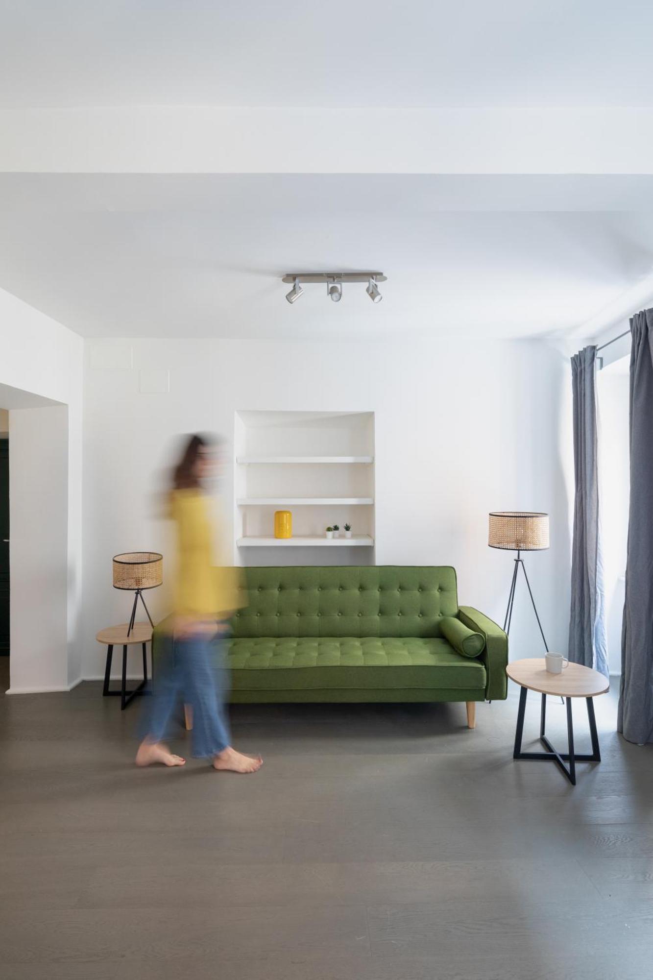 Modern In Trastevere Apartment Rome