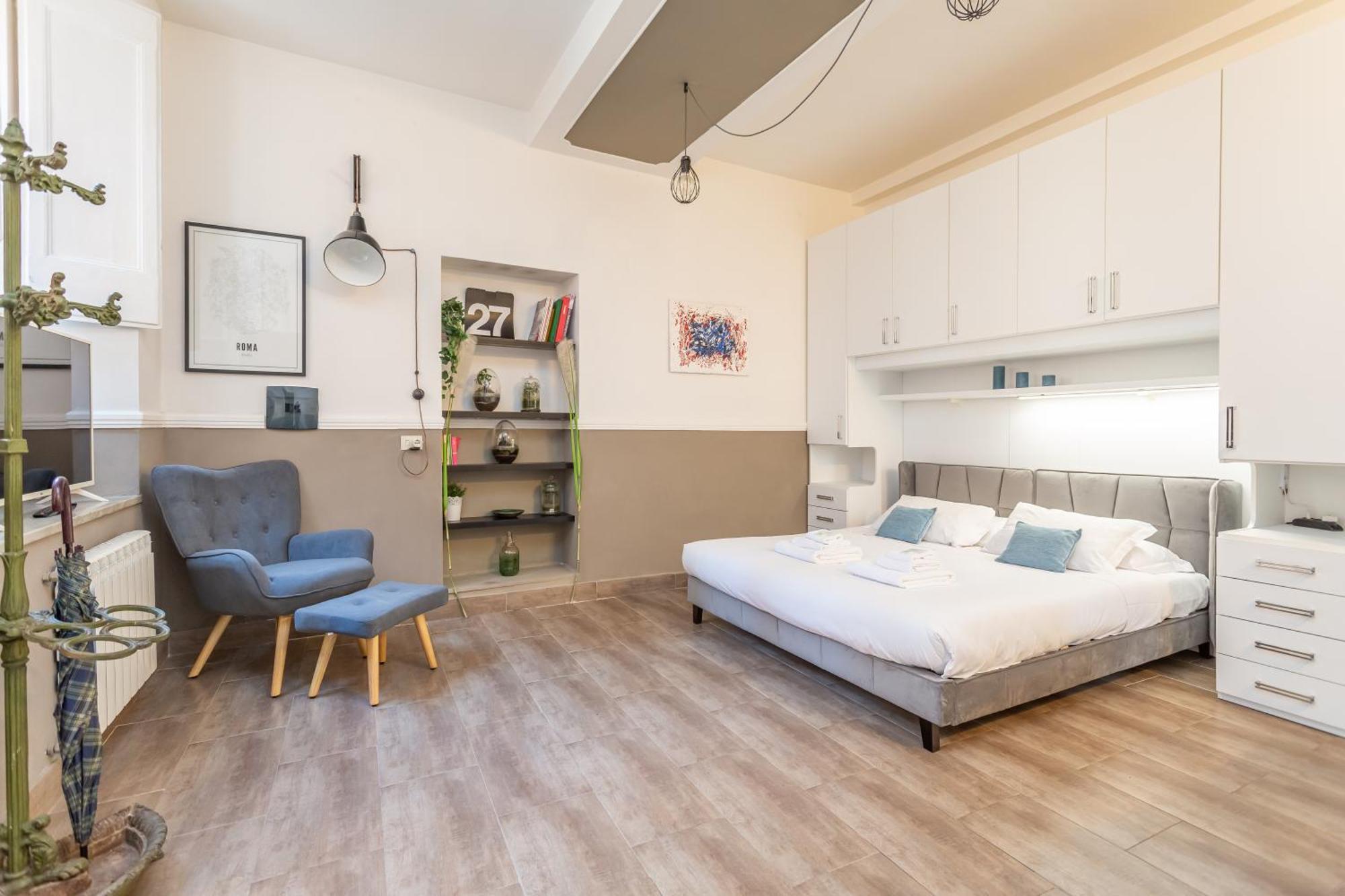 Charm Near Piazza Navona - Cozy Loft For 2 Apartamento *