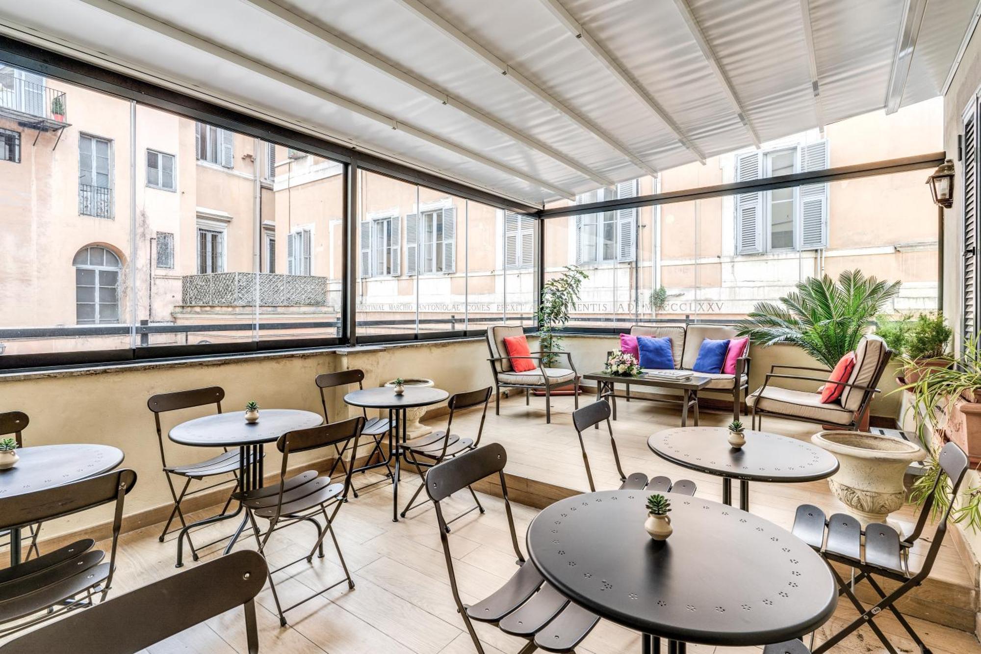 Acomodação com café da manhã  Little Queen Roma