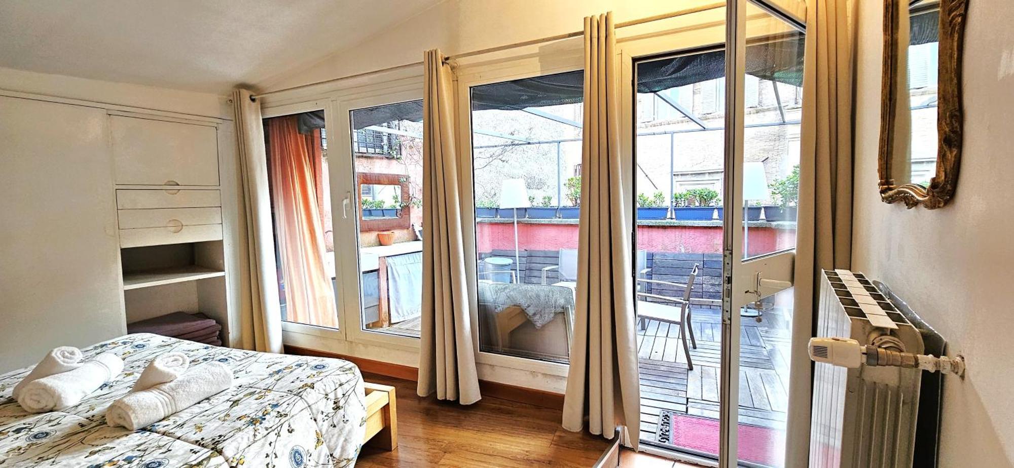 Monserrato Apartamento *