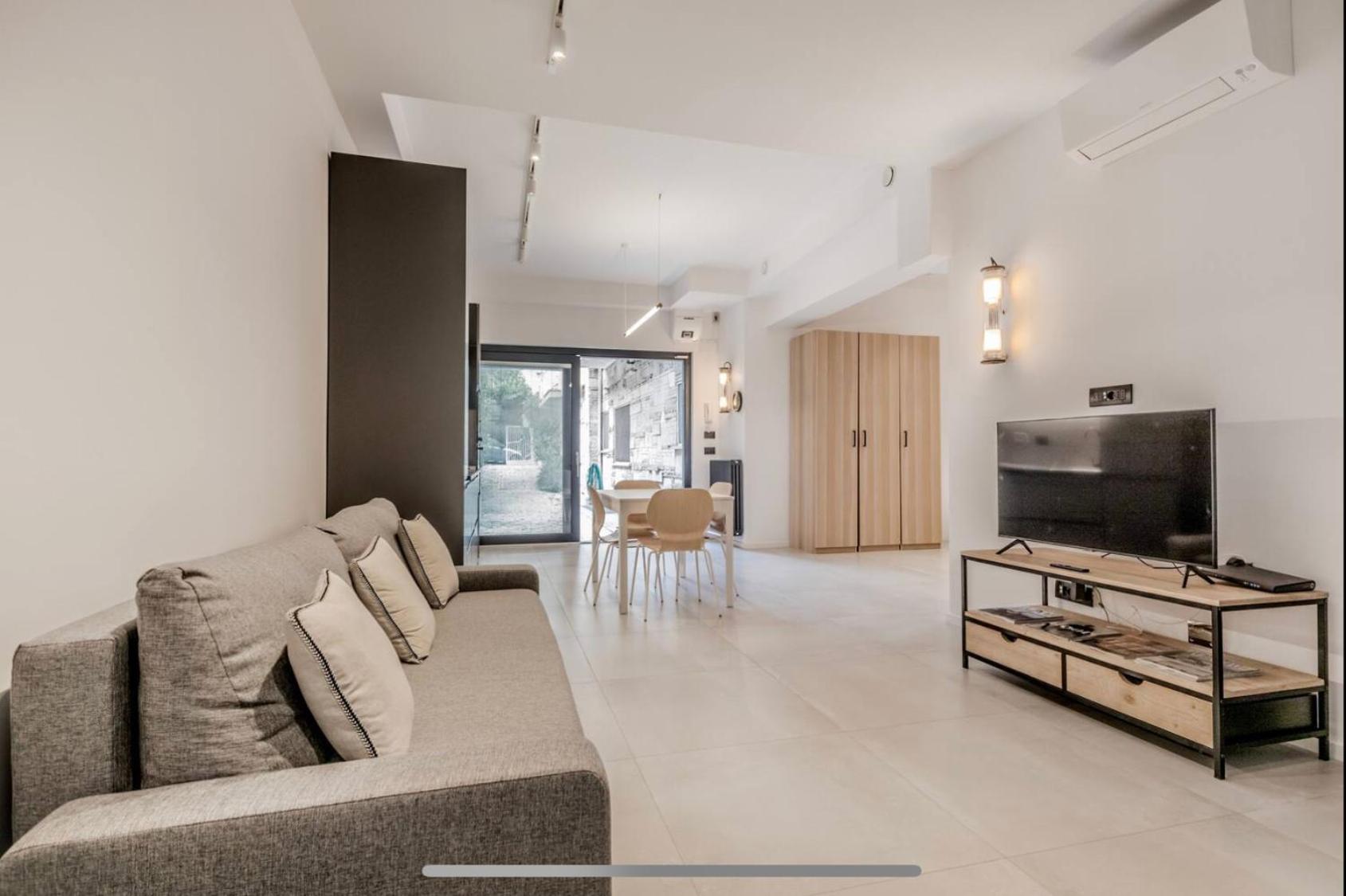 Loft Moderno Vicino Borghese * Rom
