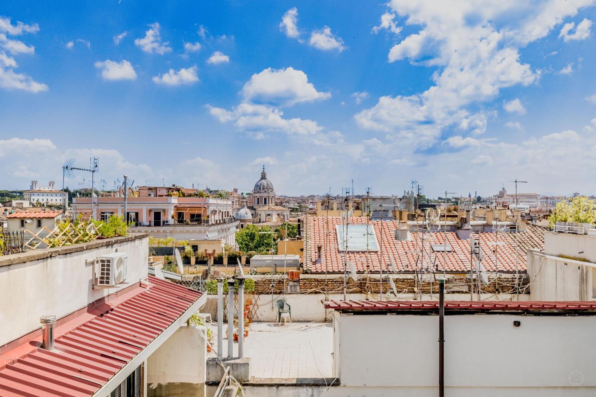Attico Nel Cuore Di Con Box Privato Per Auto Apartamento Roma