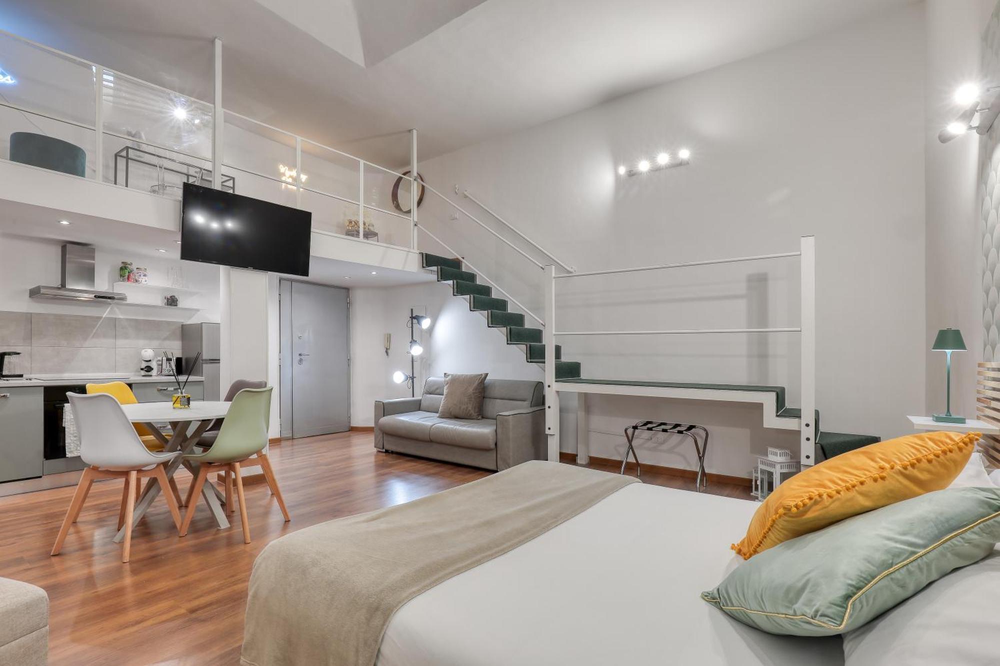 Atrhome Essential Loft Canova Apartment Rome
