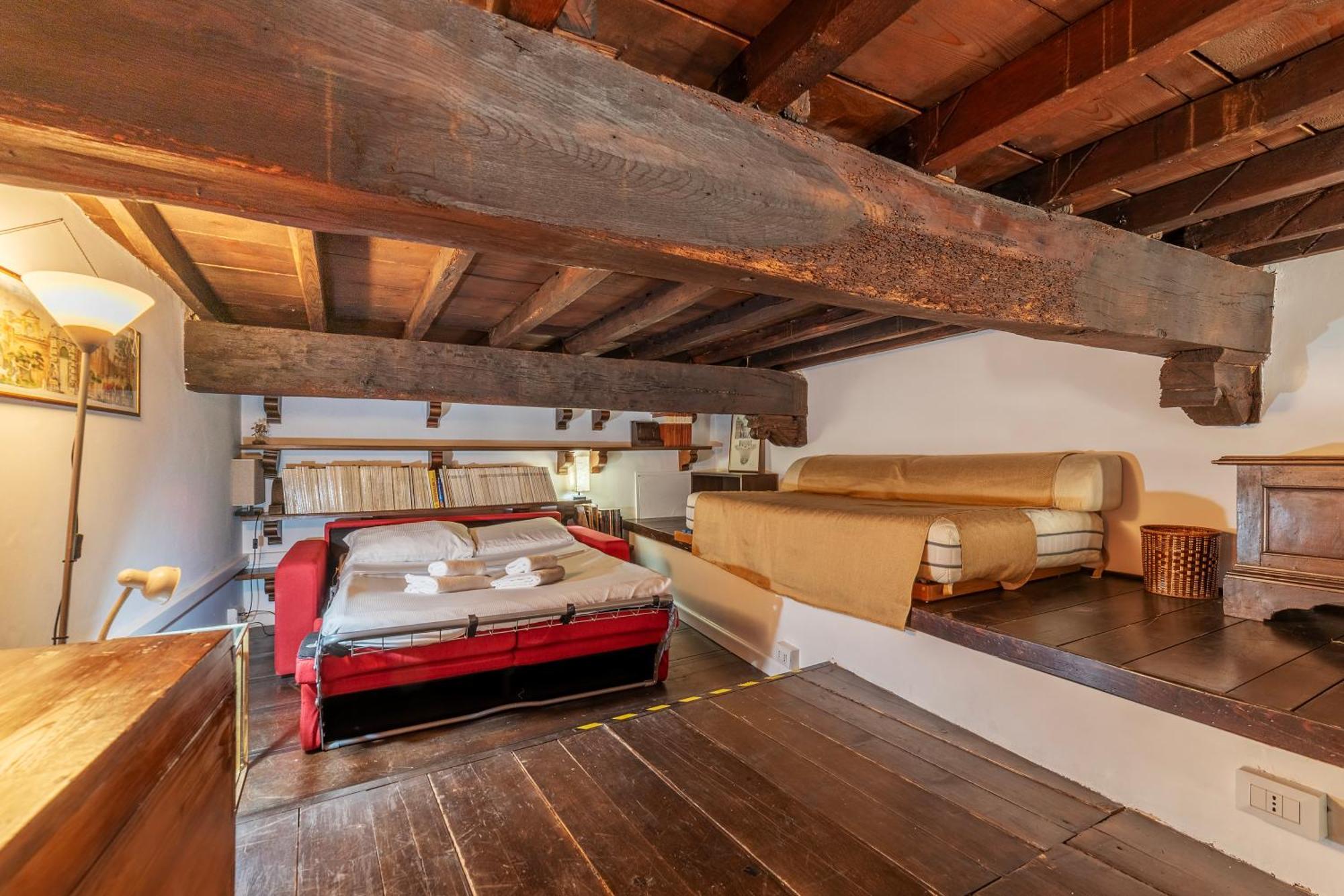 Historical Loft At Campo De Fiori * Roma