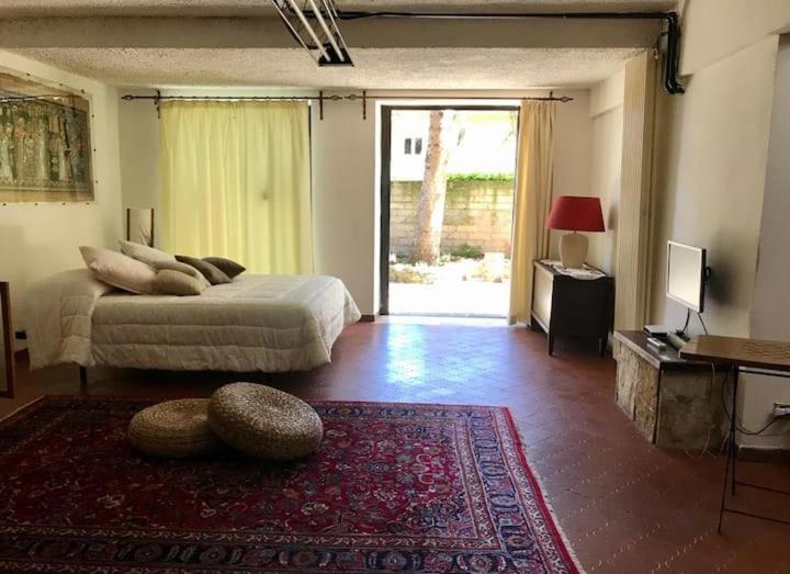 Loft Con Giardino In Zona Appia Antica Roma