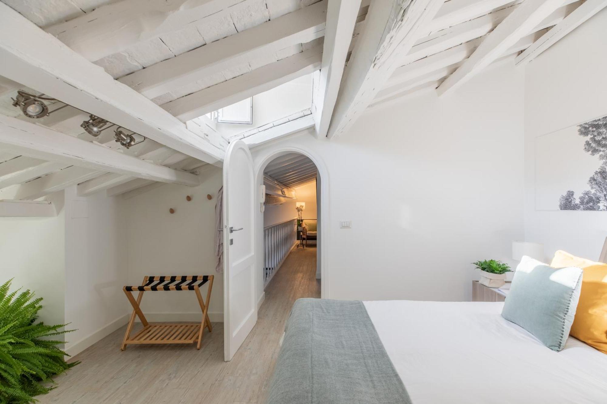 Apartamento Iflat Historic Flat In Campo De Fiori Roma