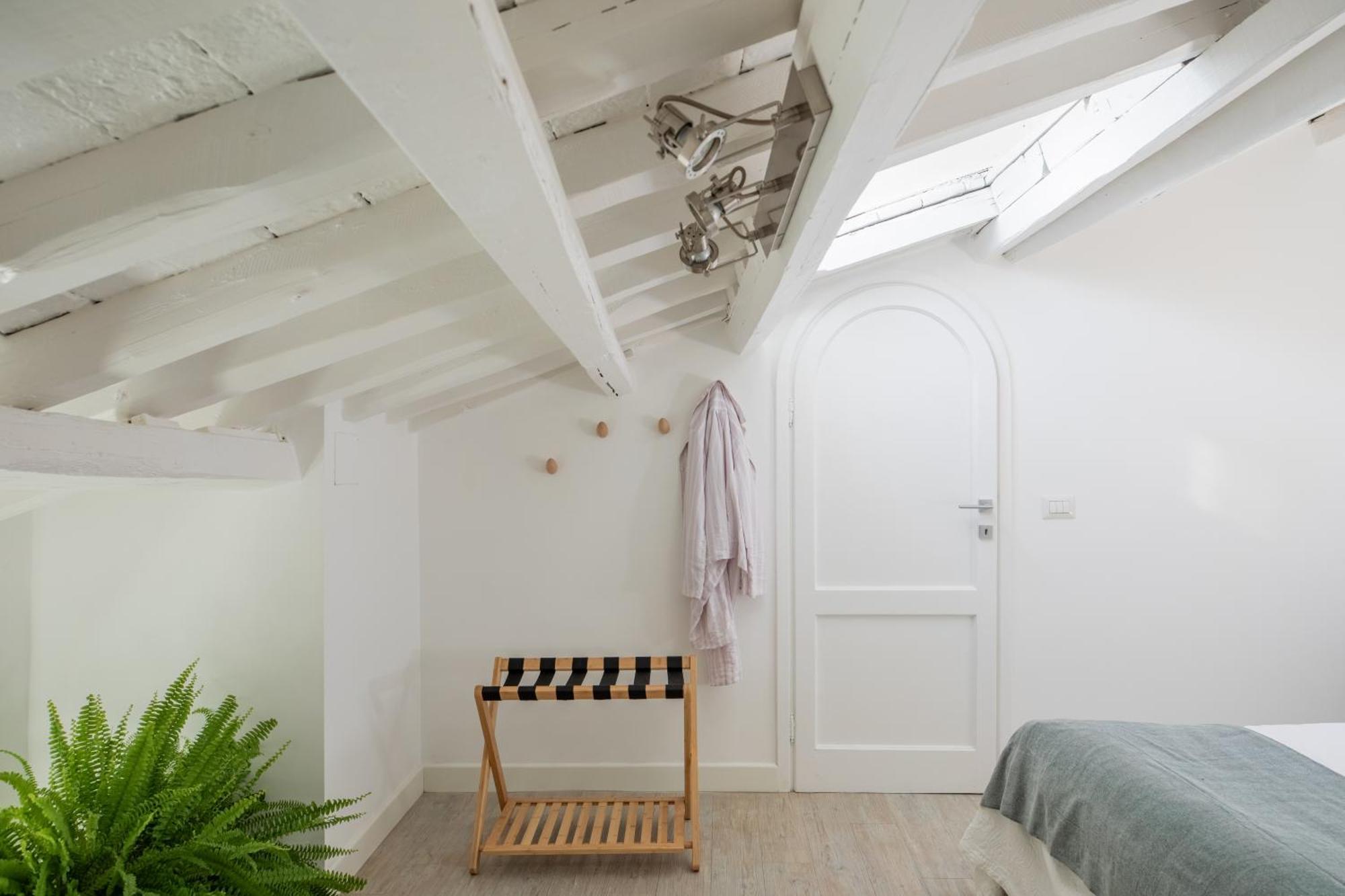 Iflat Historic Flat In Campo De Fiori Roma