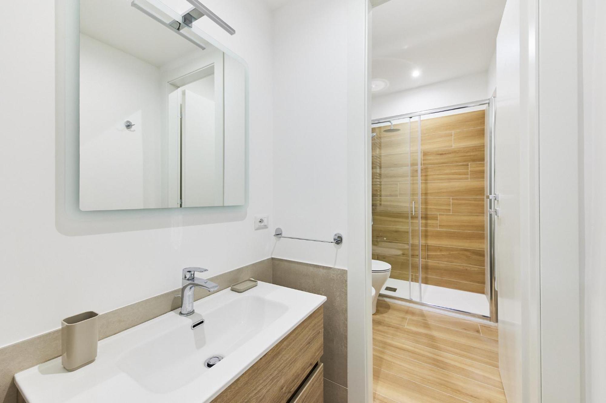 Iflat Lovely Modern Roma