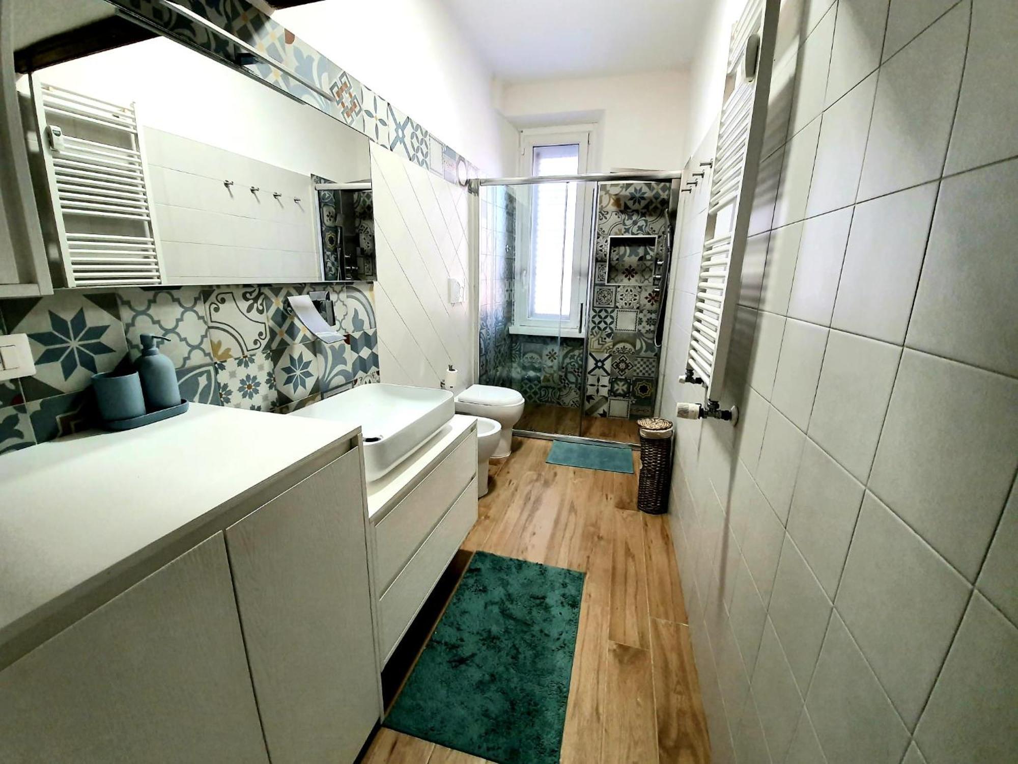 Cave Apartment Rom