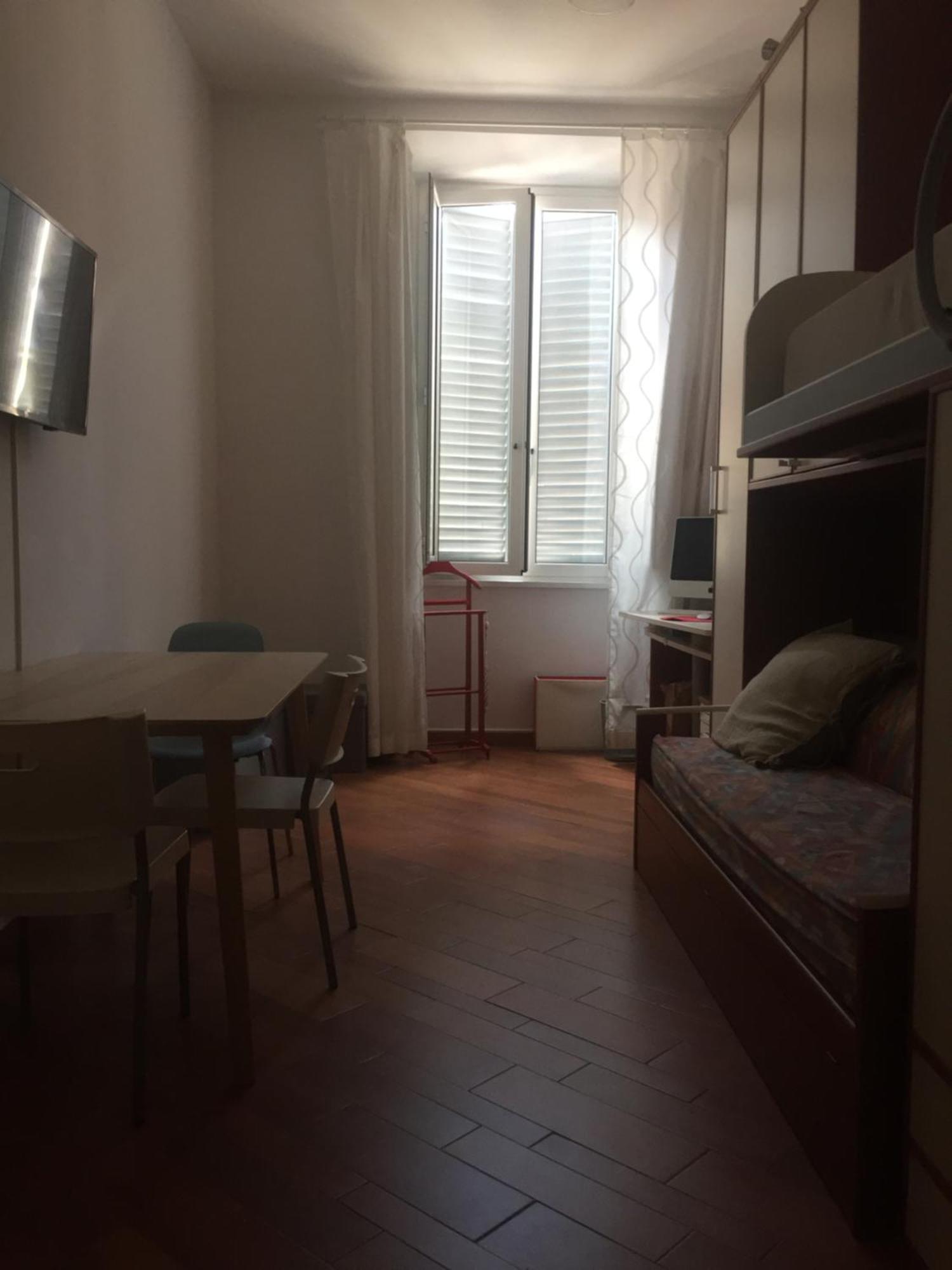 Guest Art Bed & Breakfast *