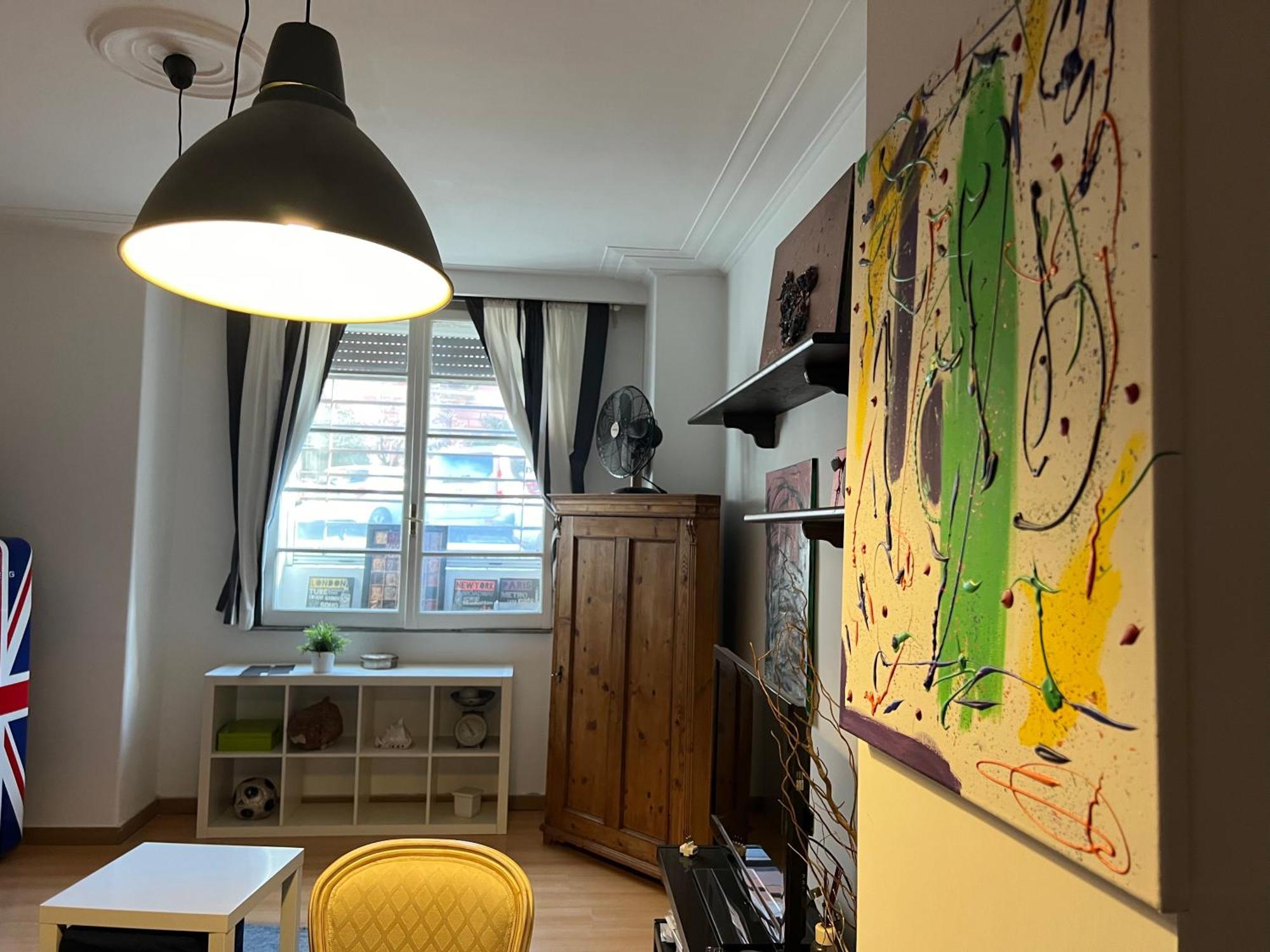 Apartamento Lovely Art 2 Bedroom Flat Next To Metro Station Lodi *