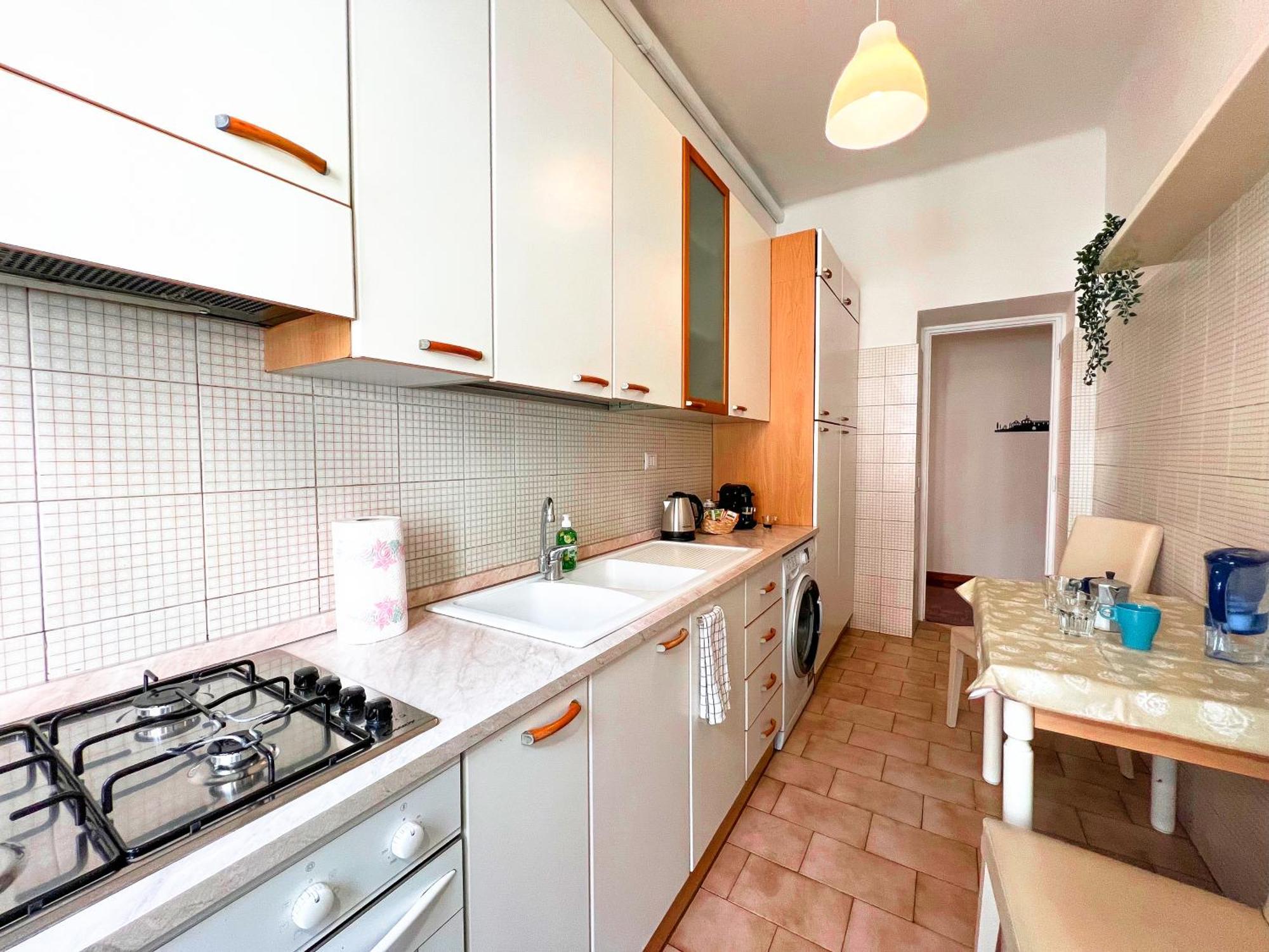 Large House Near The Metro A - Ideal For 6 People In The Center Of Appartamento Roma