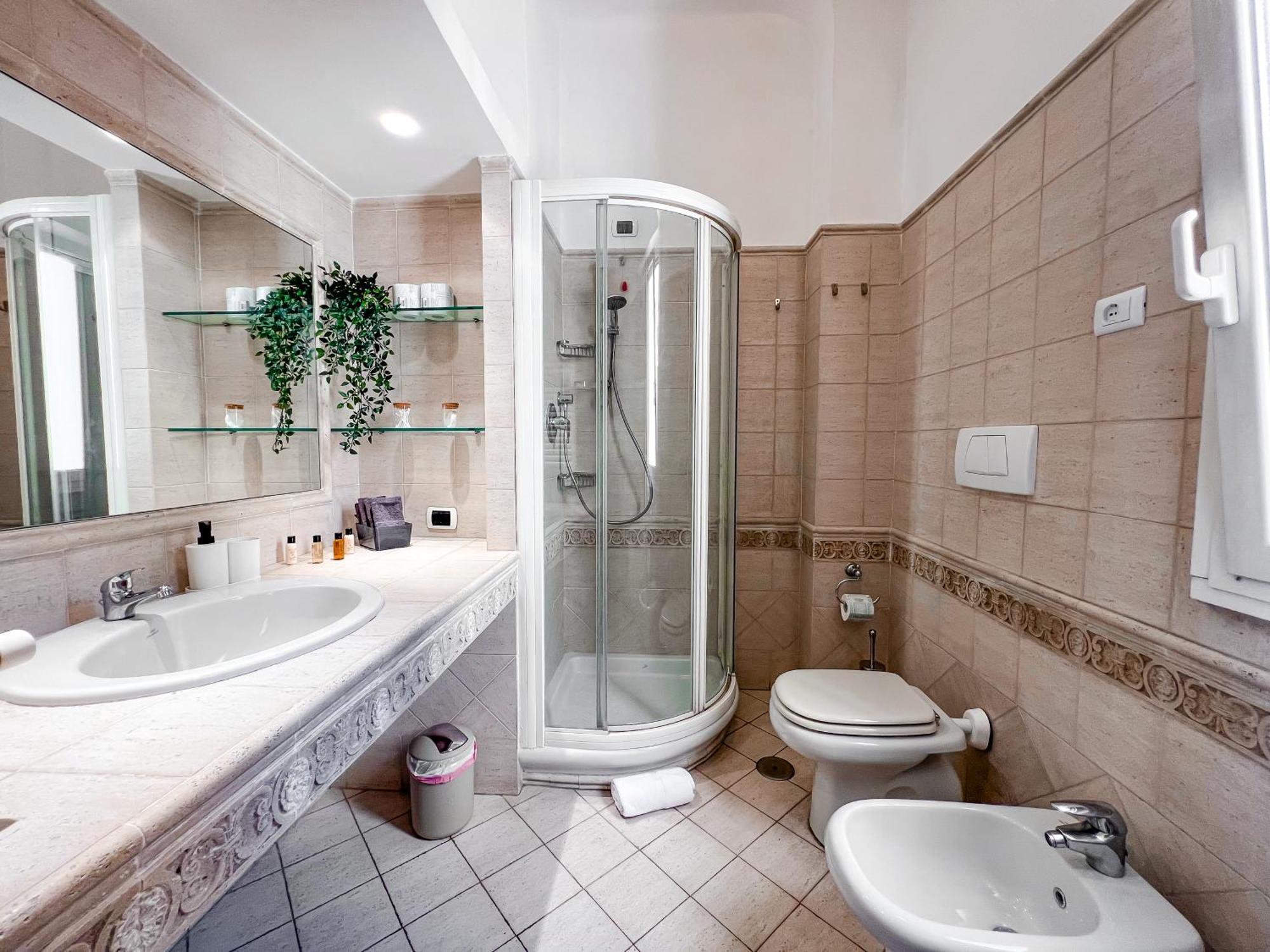 Large House Near The Metro A - Ideal For 6 People In The Center Of * Roma