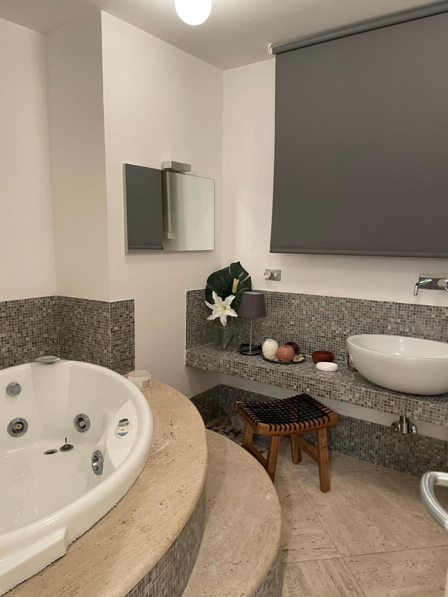 Apartment Casa Fiorita Appia Antica