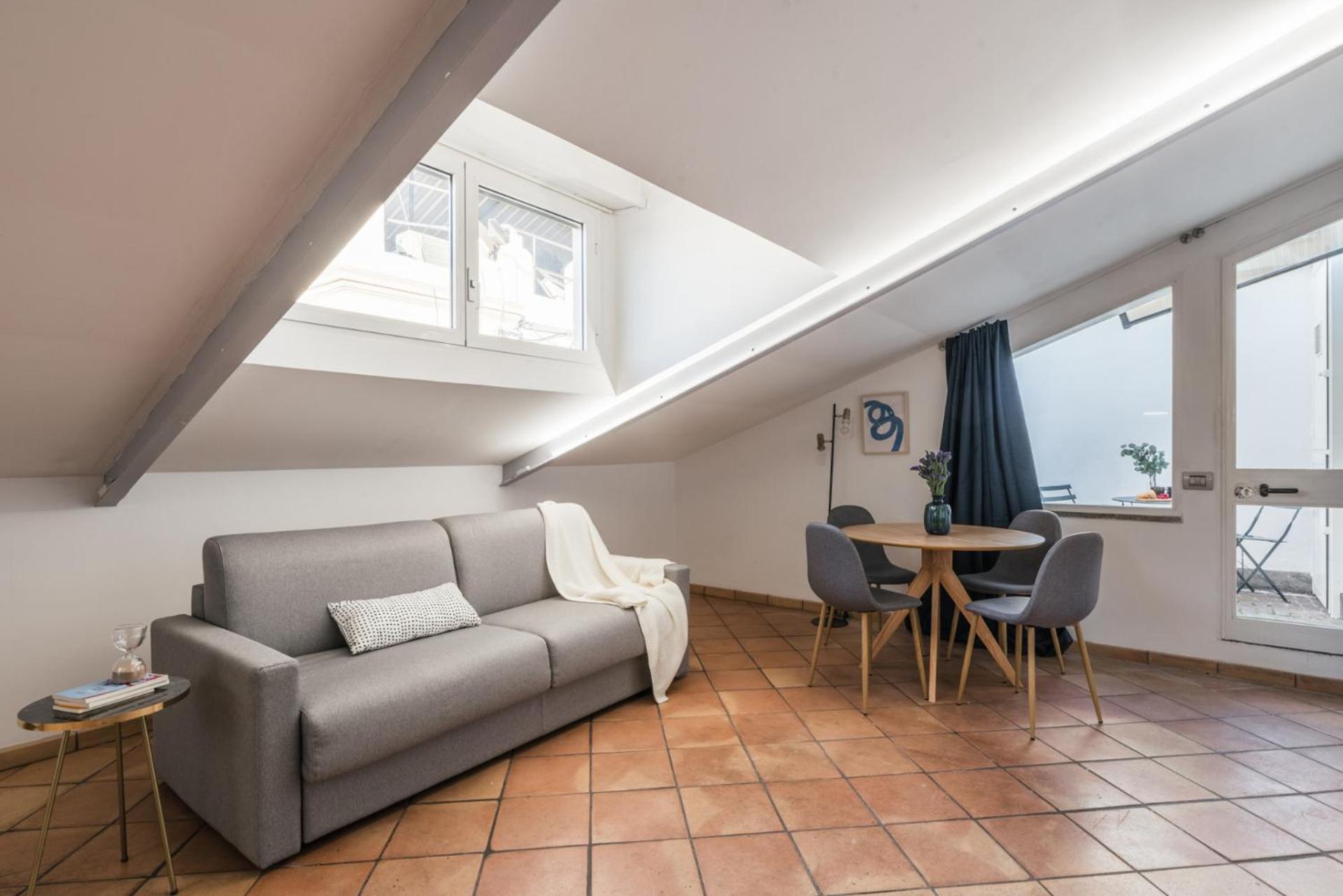 The Rent - Near Castel Sant'angelo Rome