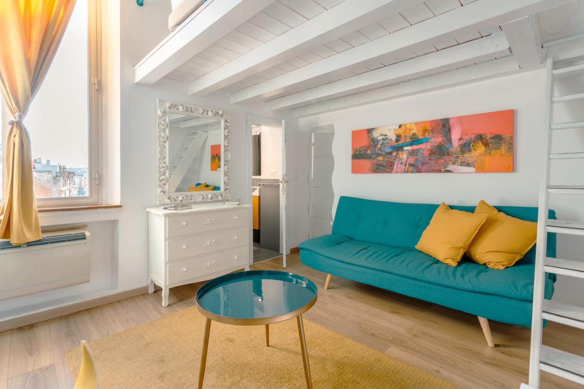 Babuino Mini Loft *