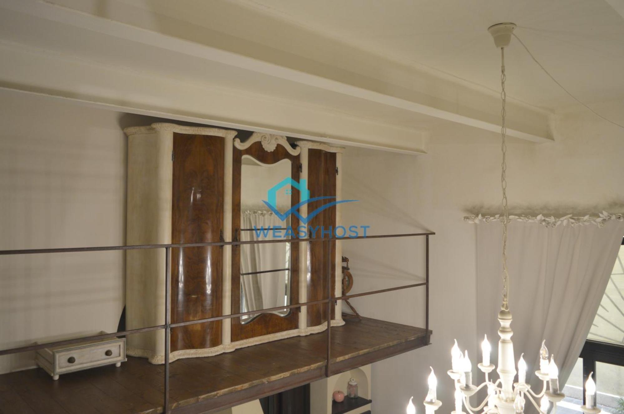 Shabby Loft In Colosseum Leilighet