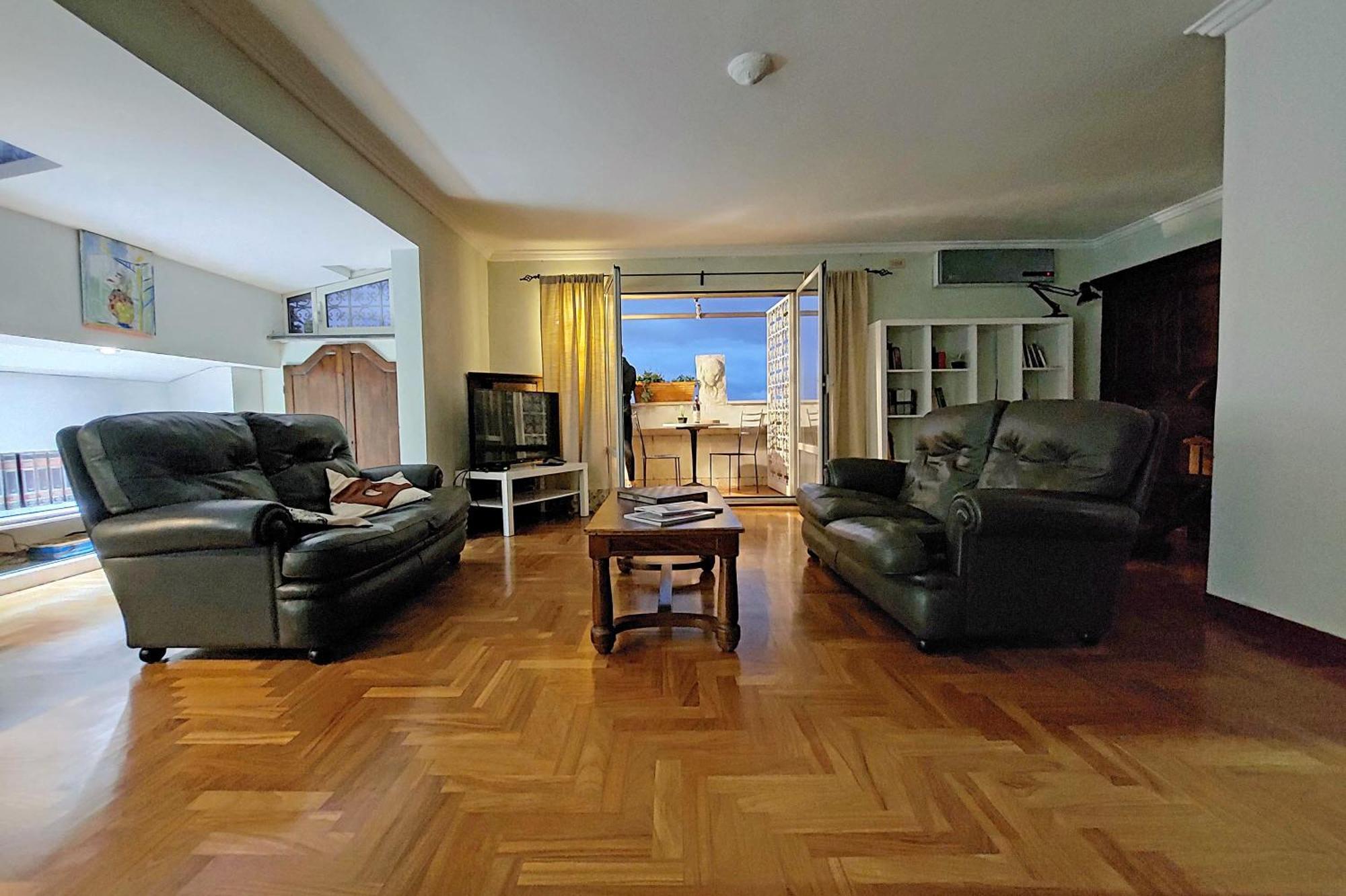 Apartamento Anno Domini 120 Sqm, Large, Elegant, Near Center Roma
