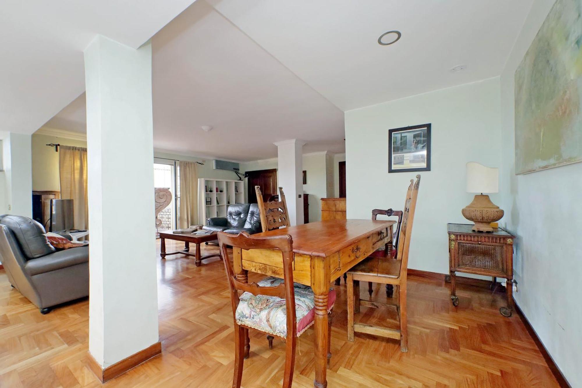 Anno Domini 120 Sqm, Large, Elegant, Near Center Apartamento